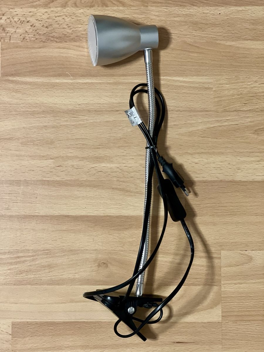 Lampade: LED-Spotlampe (3,8 W) – Usato da Hinwil venduto da Hiwi5