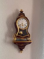 Wanduhr Le Castel mit Pendel