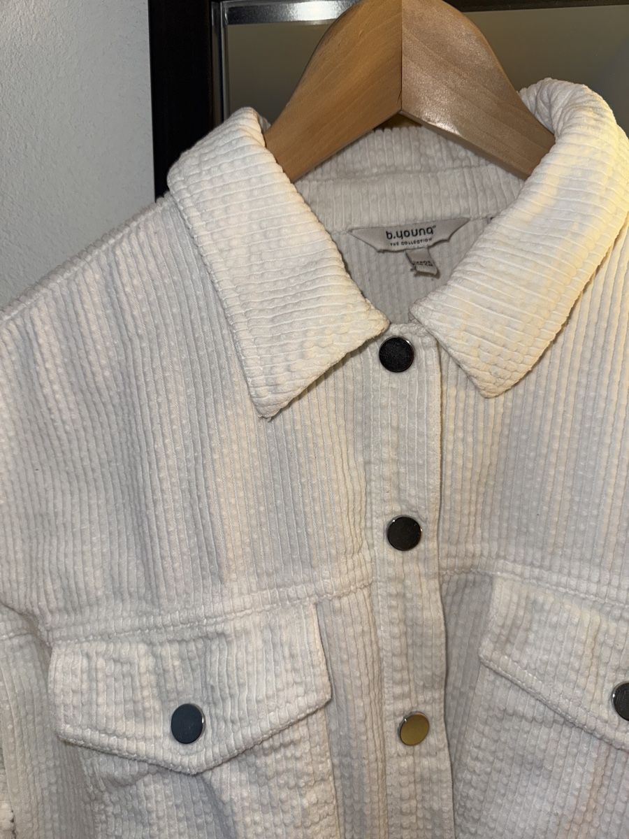Hemden: White Corduroy Overshirt Jacket – Neu (gemäss Beschreibung) aus Zürich von VittoDS 1