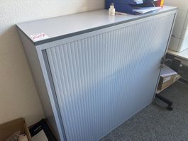 Schiebetürschrank (Lot 607) 8108 Dällikon
