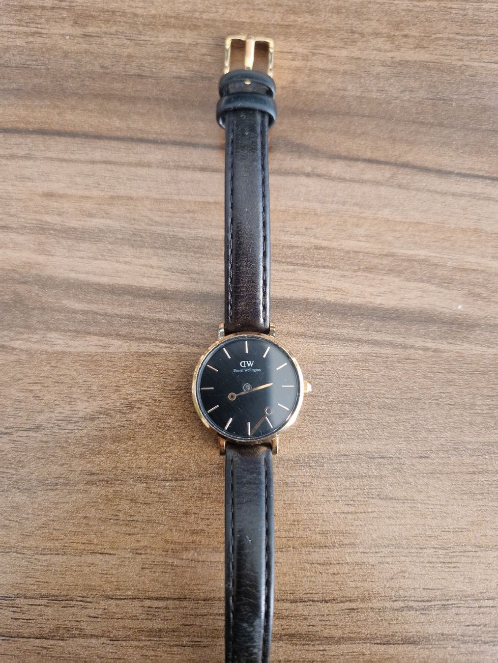 Daniel Wellington Montres: Daniel Wellington Uhr – Défectueux à Bern par hcp2 1