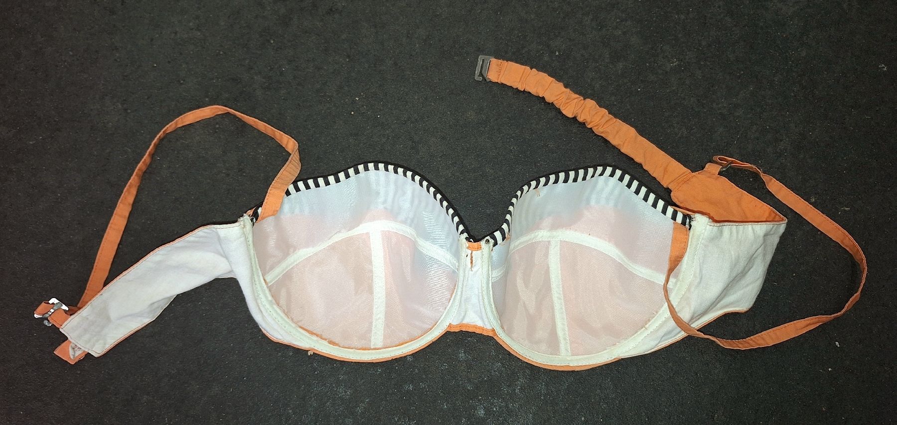 Costumi da bagno & Bikini: wunderschöner-1950er Bikini🧡 – Usato da Emmenbrücke venduto da abu_9mj8 5