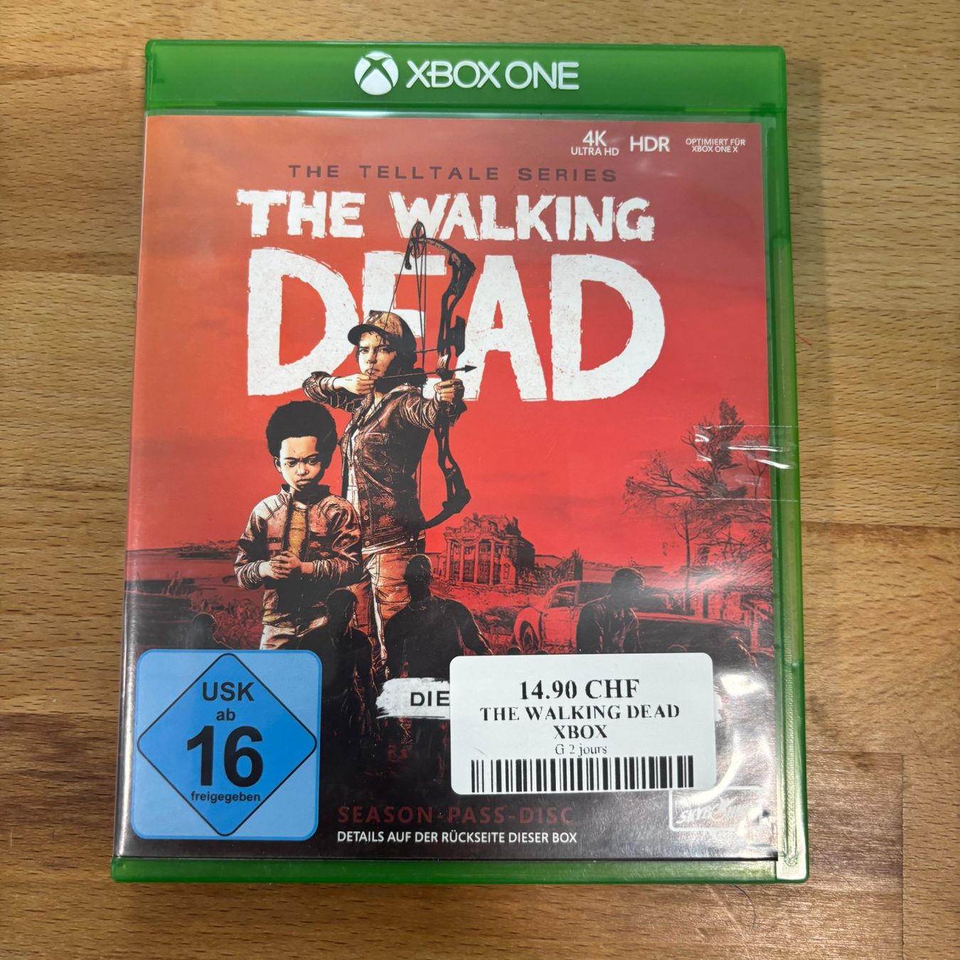 Jeux: The Walking Dead Saison Complète - Xbox One – D'occasion à Lausanne par Korner-Cash