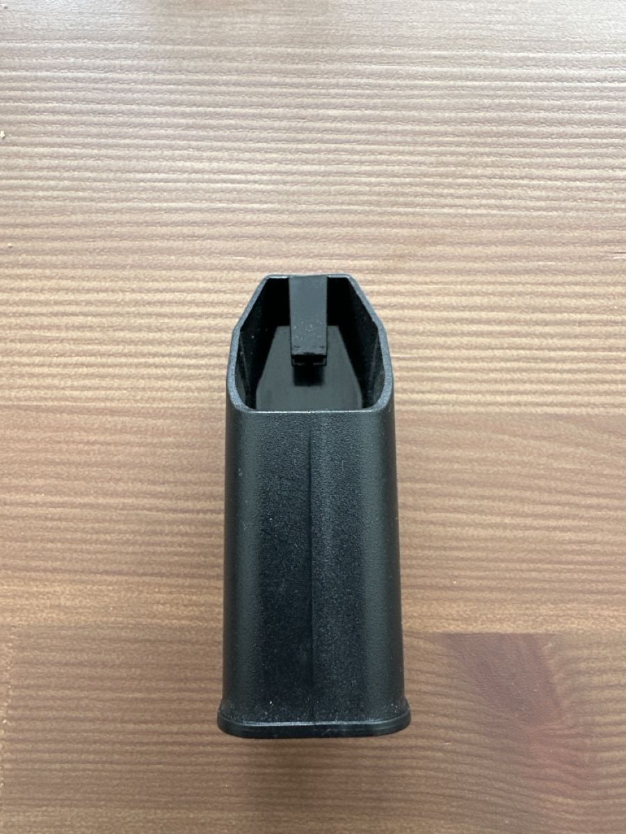 Caricabatterie: Chargeur rapide glock 17 – Usato da Le Grand-Saconnex venduto da King.Midas 1