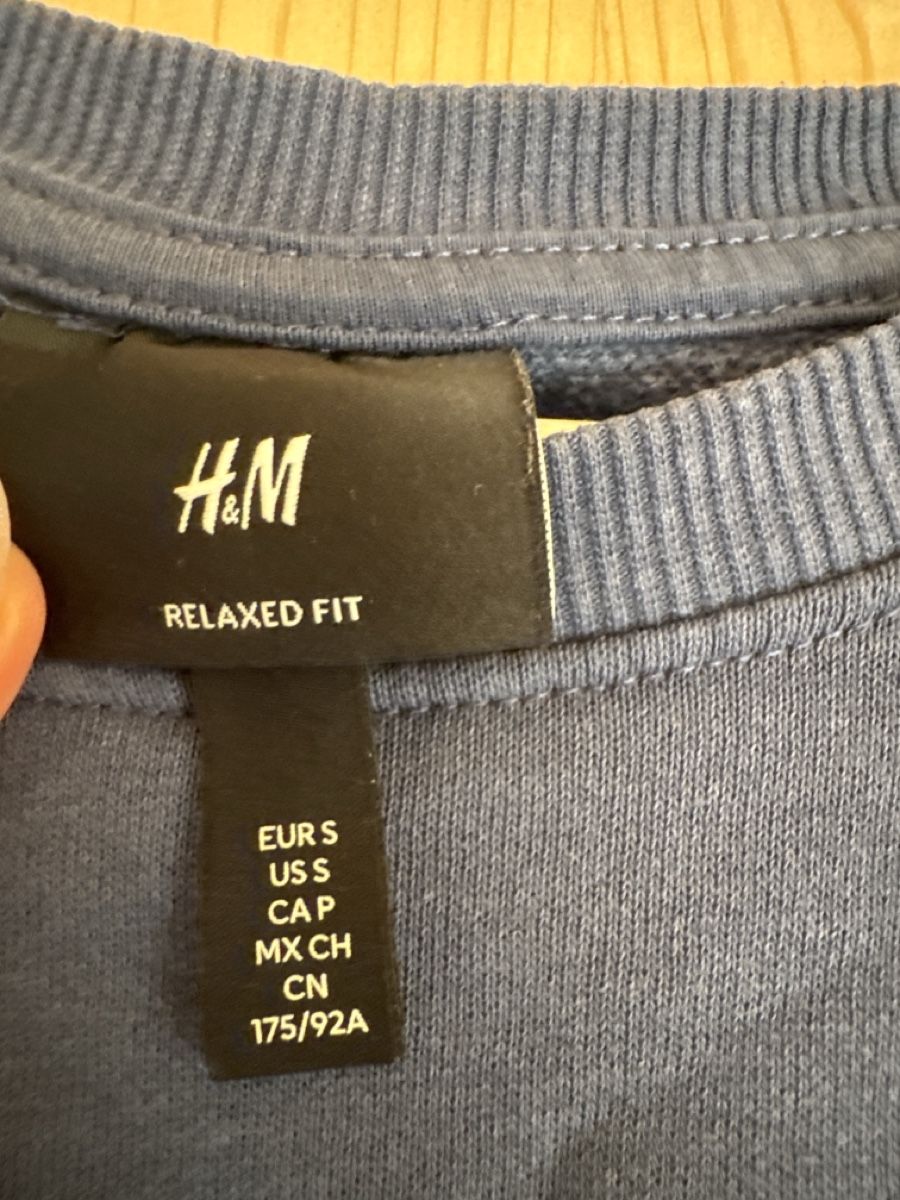 H&M Maglioni & Felpe: Dünner Pullover – Usato da Lurtigen venduto da sal_79fm 1