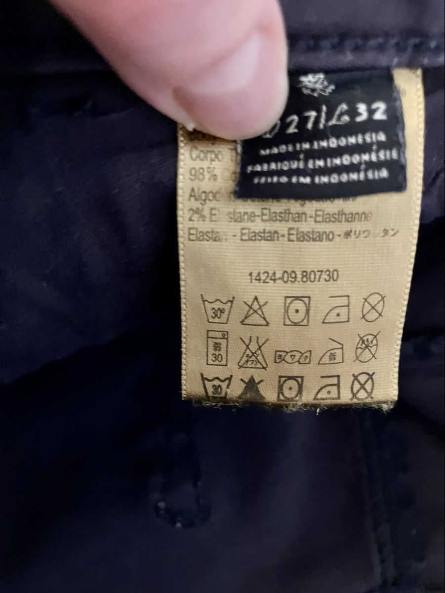Maison Scotch Pantaloni: Maison Scotch Chino violet 27/32 Neu – Nuovo (secondo la descrizione) da Lausanne venduto da Julerde 1