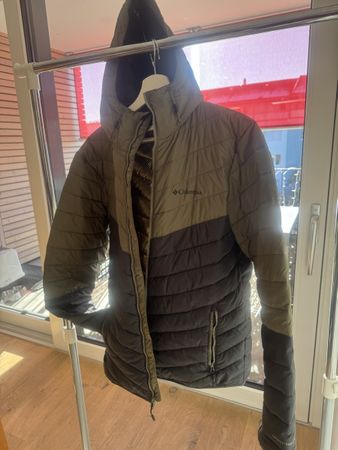 Columbia Winterjacke, Grösse M, neuwertig, Top Zustand!