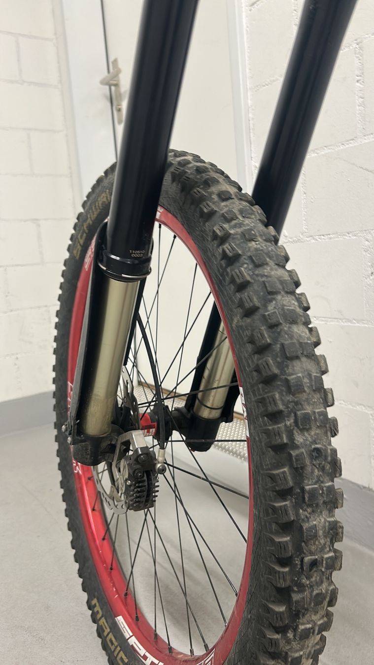 Biciclette: Banshee Darkside Downhill Bike – Usato da Rotkreuz venduto da gio_76sy 3