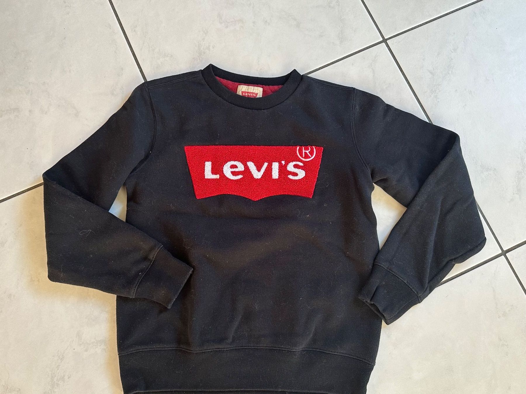 Levi's Maglioni & Felpe: Pull Levi's noir, Logo Rouge 164cm – Nuovo (secondo la descrizione) da domdidier venduto da picolo99 1