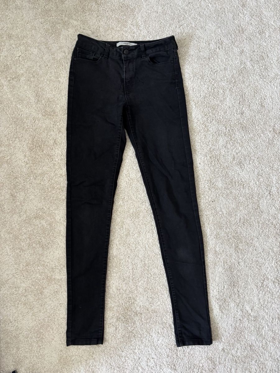 Vero Moda Jeans: Damen Jeans schwarz Grau Grösse S Vero Moda – Usato da Basel venduto da mic_5258
