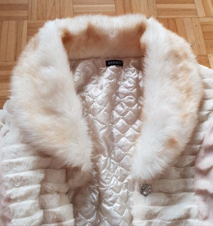PLÜSCHJACKE mit KUNSTPELZKRAGEN Grösse: L
