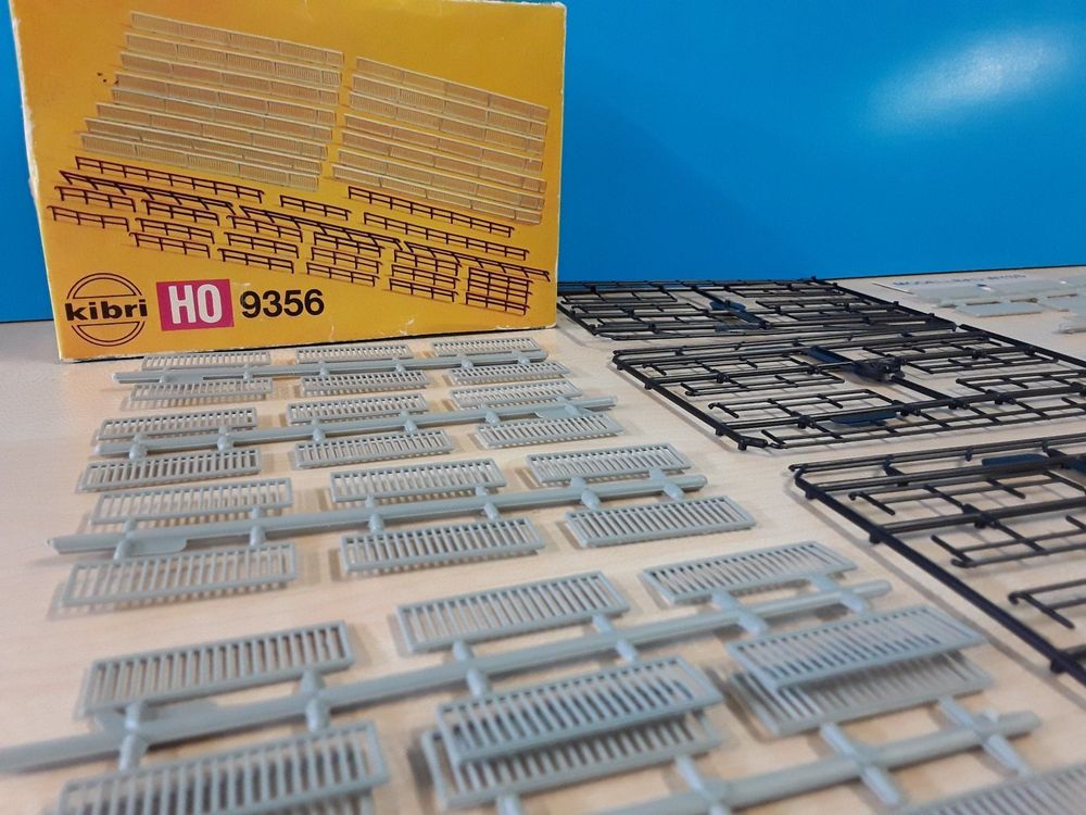 WALTHERS Bausatz Zaun Für Spur H0 – Kunststoff-Modellbau Bis 65 Cm Länge