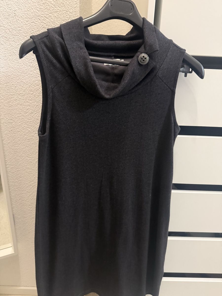 Tom Tailor Robes: Tom Tailor Überkleid Gr. 34 – D'occasion à Zürich par ChickenNuget