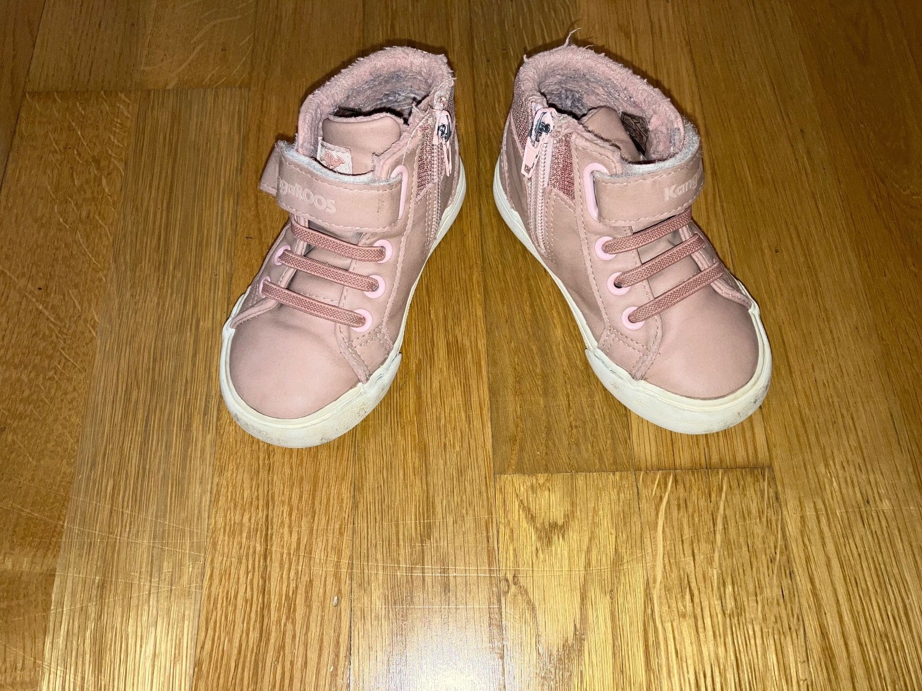 Schuhe für Jungen: Kinder Winterschuhe, Grösse 23 – Gebraucht aus Zürich von Dudu2020