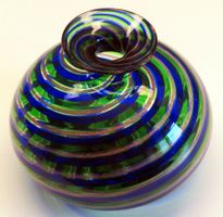 Murano Vase mit Spiralstreifen, Höhe 10 cm, um 1960-90