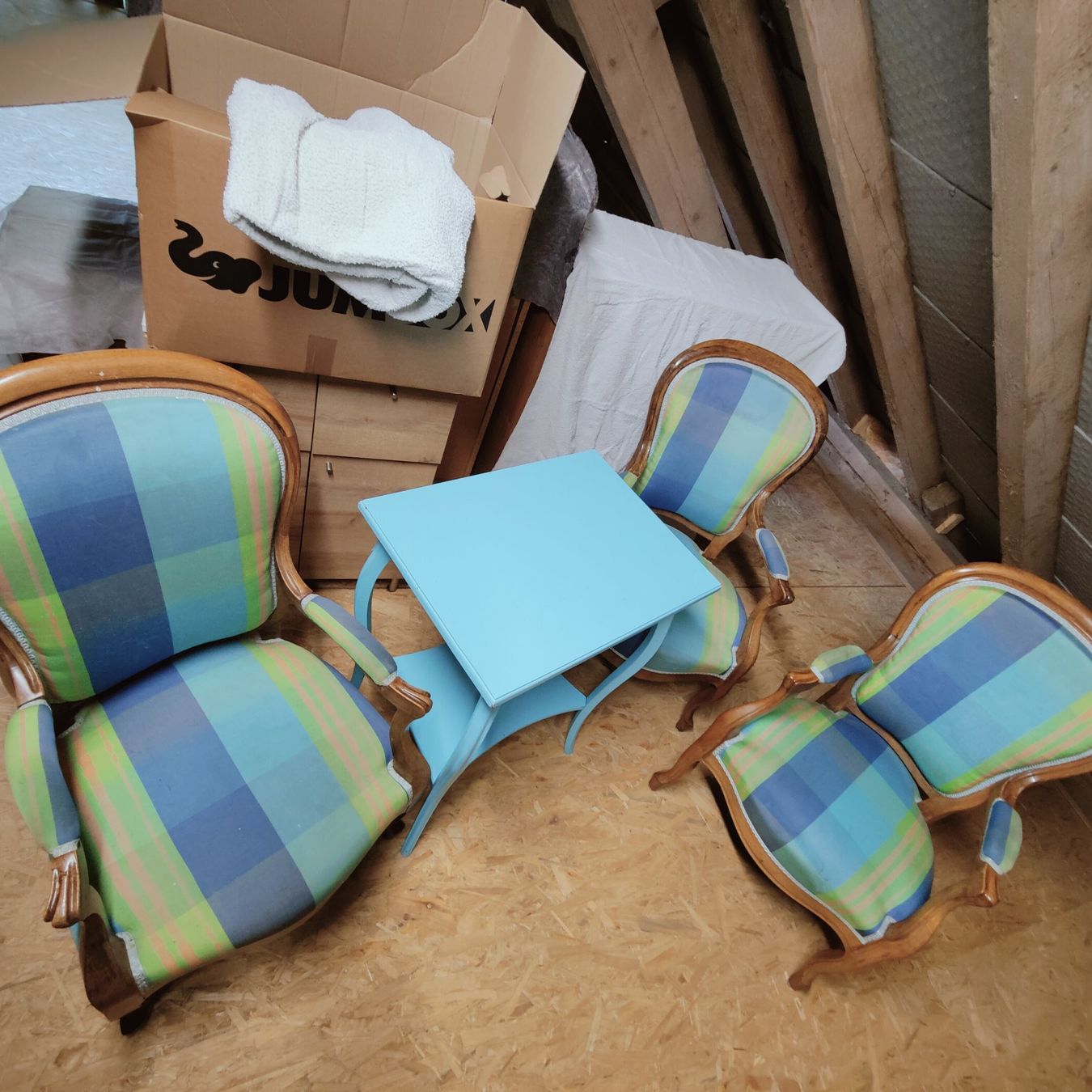 Sessel: Vintage Sitzgruppe: 3 Sessel & Tisch – Neu (gemäss Beschreibung) aus Menznau von jul_l5bd 3