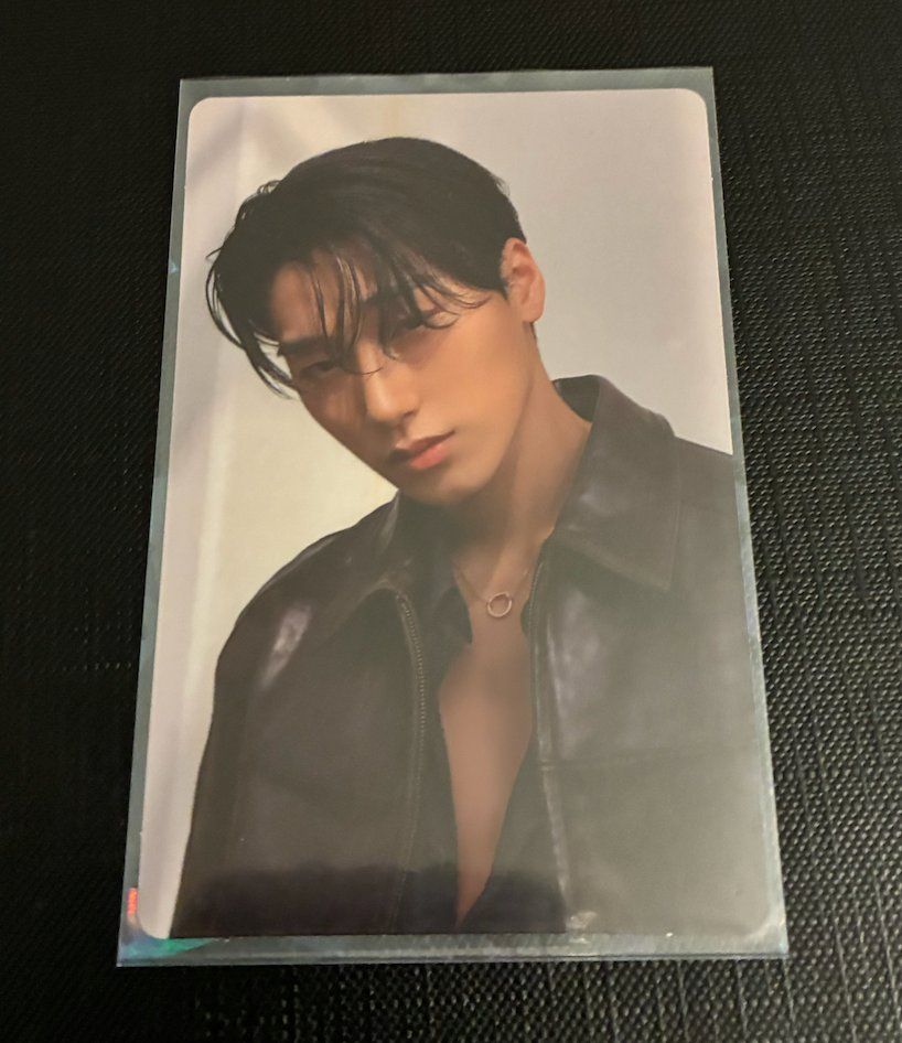 Carte collezionabili: ATEEZ - San – Nuovo (secondo la descrizione) da Uster venduto da ali_mp6n