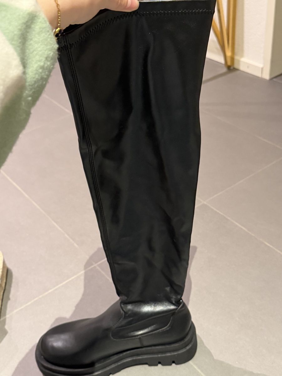 Damenschuhe: Schwarze Overknee Stiefel, Grösse 37 NEU – Neu (gemäss Beschreibung) aus Näfels von mar_2ptp 3