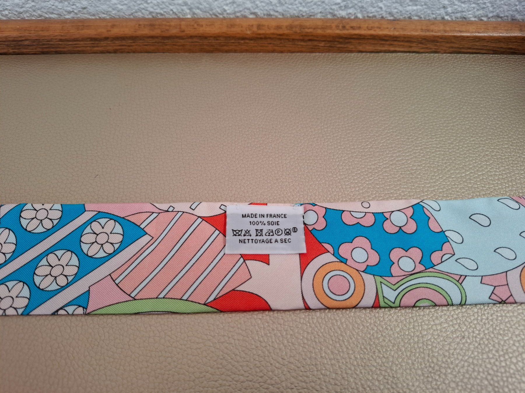 Boîte Et Sac Anti-poussière (Dustbag) Guerlain Neufs - Authentiques - Made In France