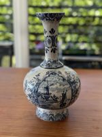 Vase blau-weiss gemustert mit Windmühle und Schiff H23cm