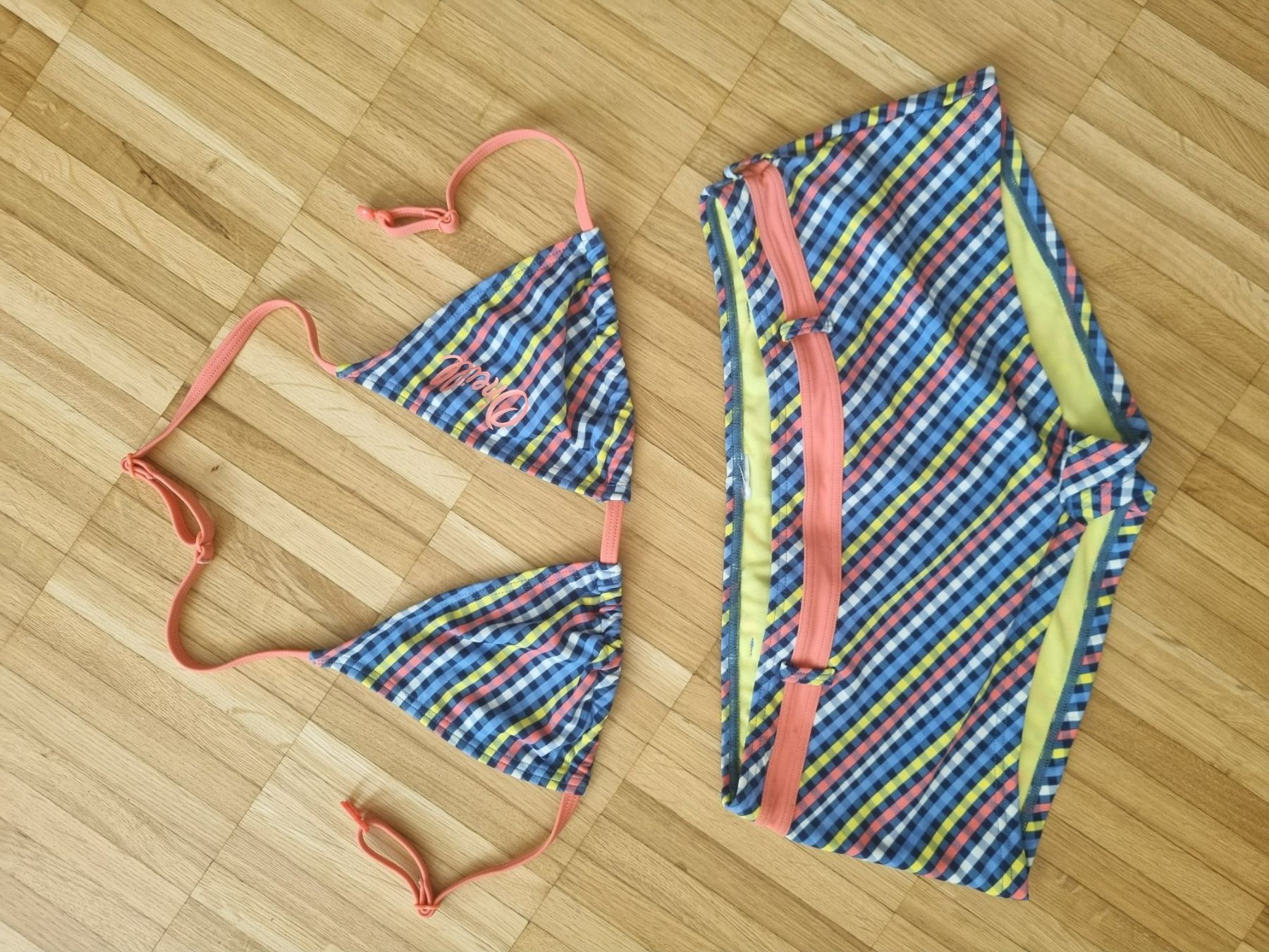 Costumi da bagno & Bikini: Bikini / Zweiteiler - Gr. 170 – Usato da Neftenbach venduto da DanielaS01020304