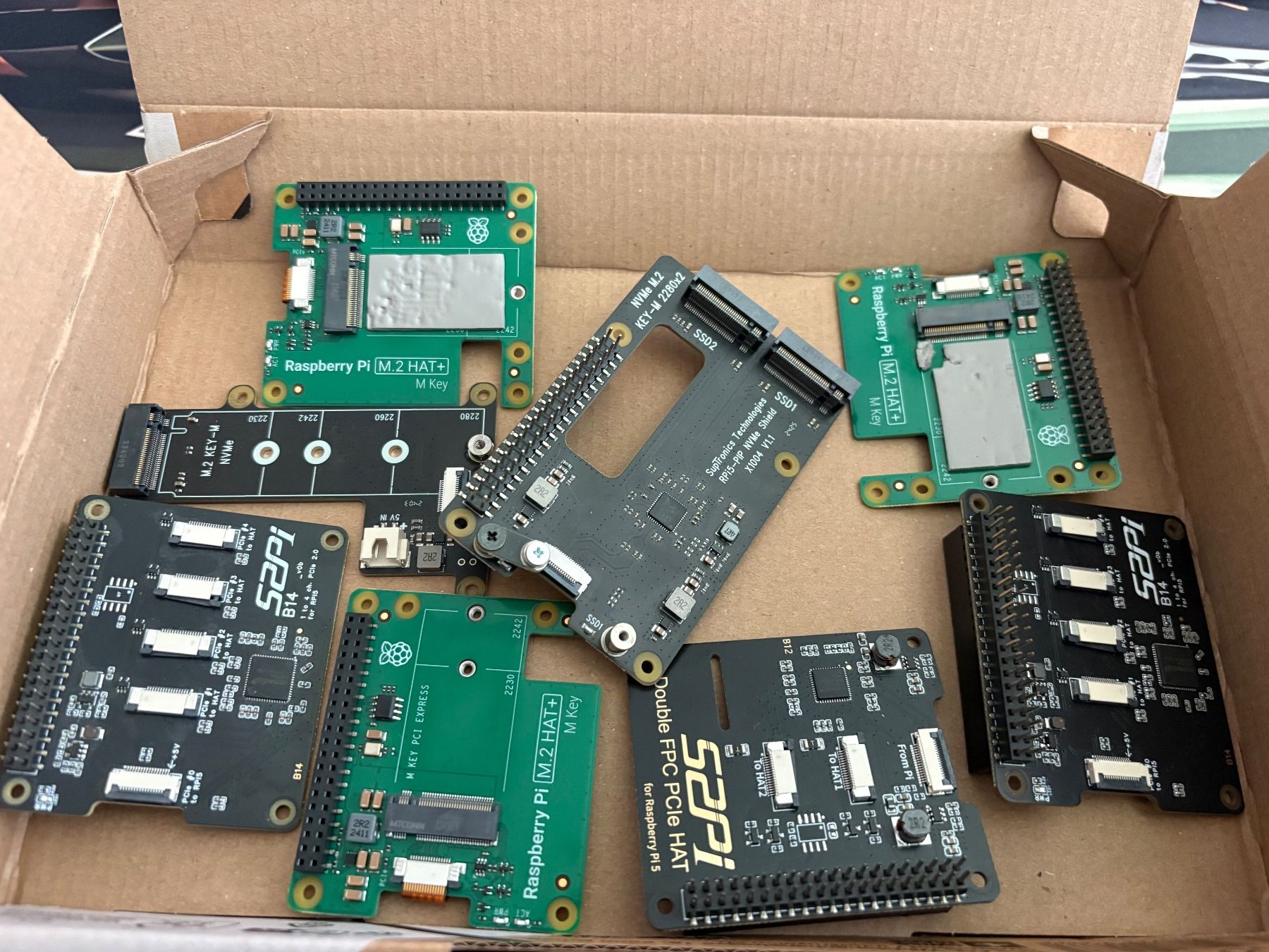 Raspberry Pi PCs: Raspberry Pi Zubehör Überraschungs Box1 – D'occasion à Dübendorf par rogcol