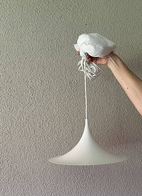 Lampade: Schöne Leuchte von Gubi – Usato da Adligenswil venduto da Sonnmatt7