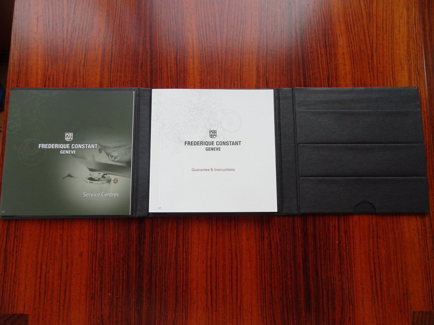 Scatole porta orologi: Uhrenbox mit Umbox FREDERIQUE CONSTANT GENEVE – Usato da Vernate venduto da Cervo0 6