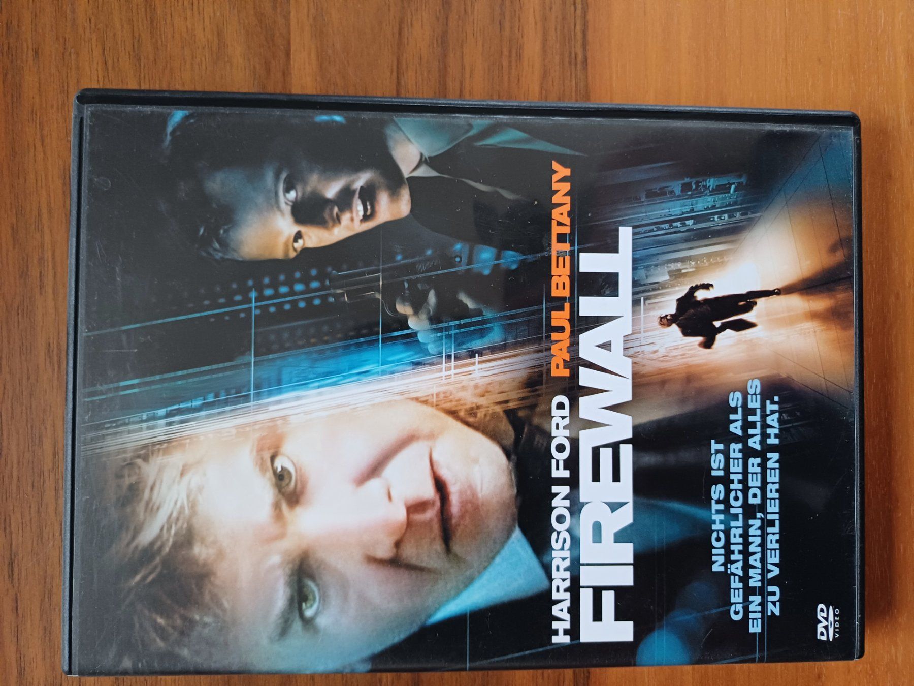 Tous les DVDs: DVD Firewall Harrison Ford Paul Bettany gebraucht – D'occasion à Chur par ren_r2kx