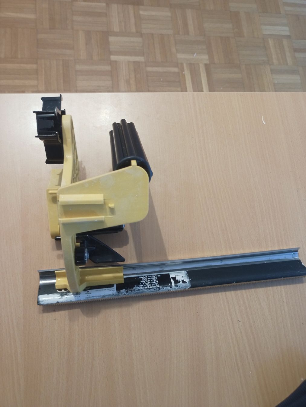 Alle Werkzeuge: abdeckmaschine  – Gebraucht aus Winterthur von mal_k2wv 1