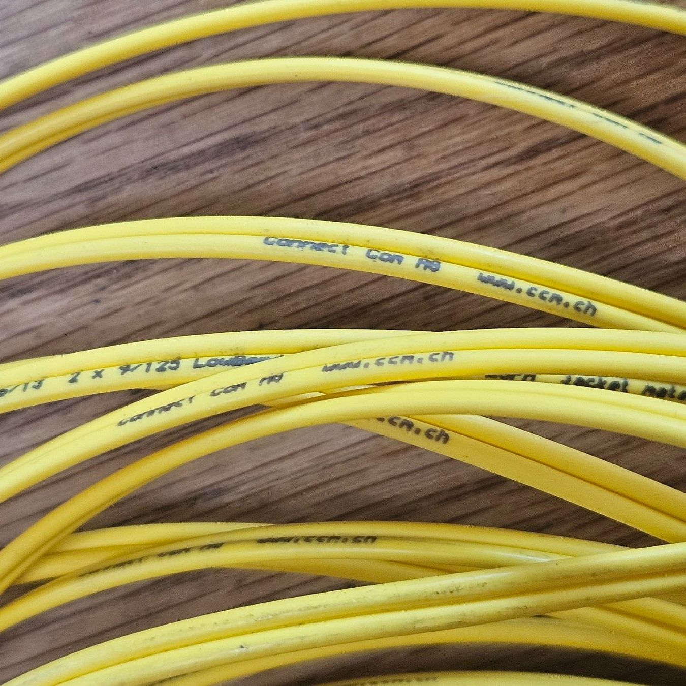 Cavi: Glasfaserkabel LWL-Patchkabel Simplex LC/APC - LC/UPC 10m – Usato da Wettingen venduto da Christianv 4