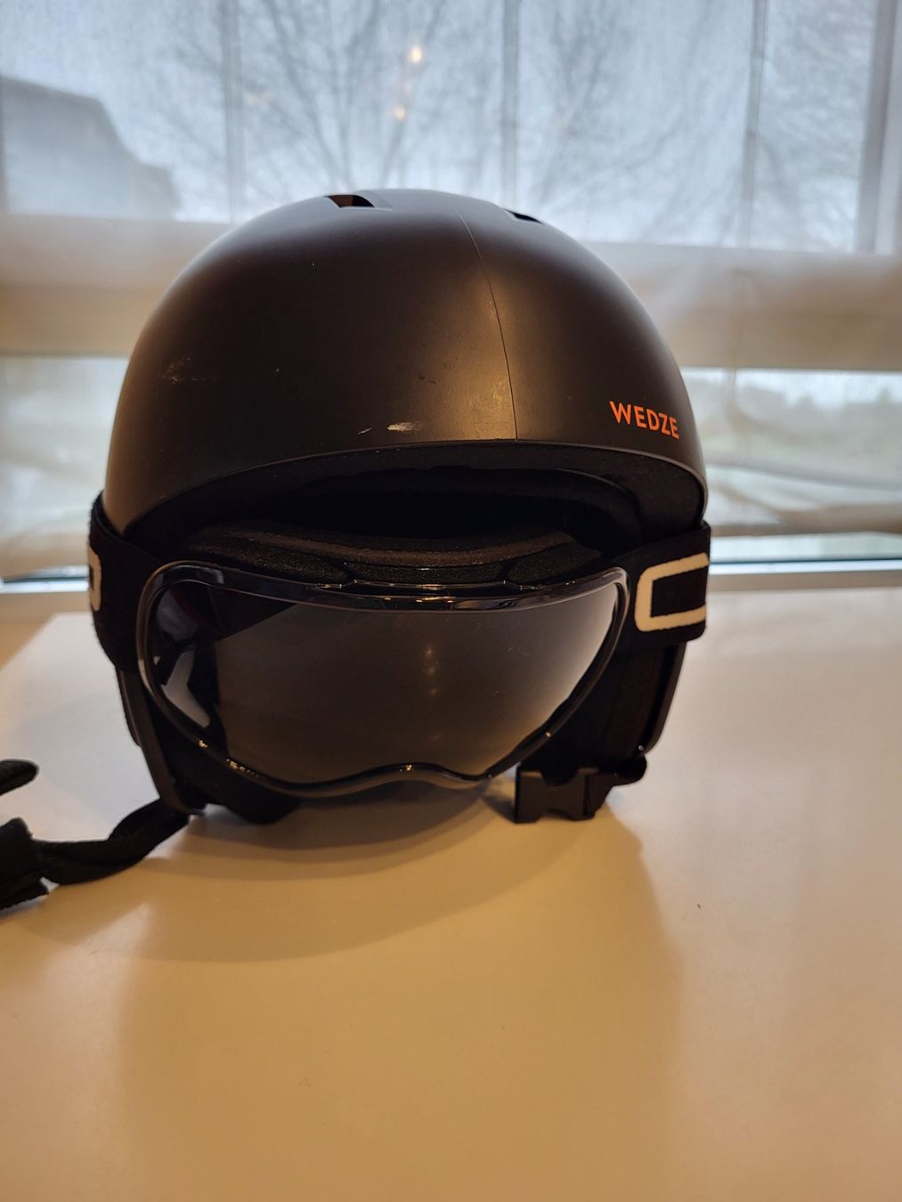 Decathlon Caschi: Skihelm von Decathlon inkl. Skibrille – Usato da Winterthur venduto da fch_svs2