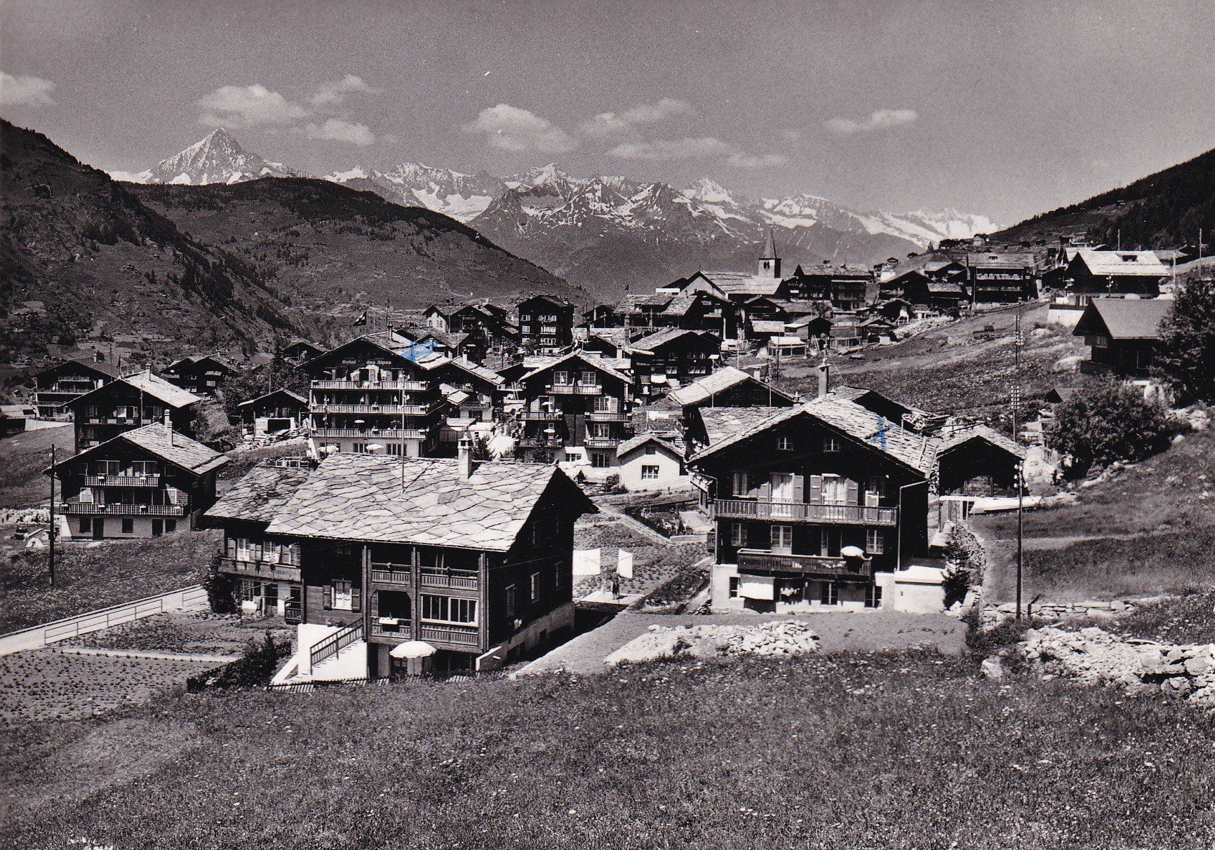 Cartoline postali: Grächen VS 1968 – Difettoso da Cormoret venduto da Pascalll2001