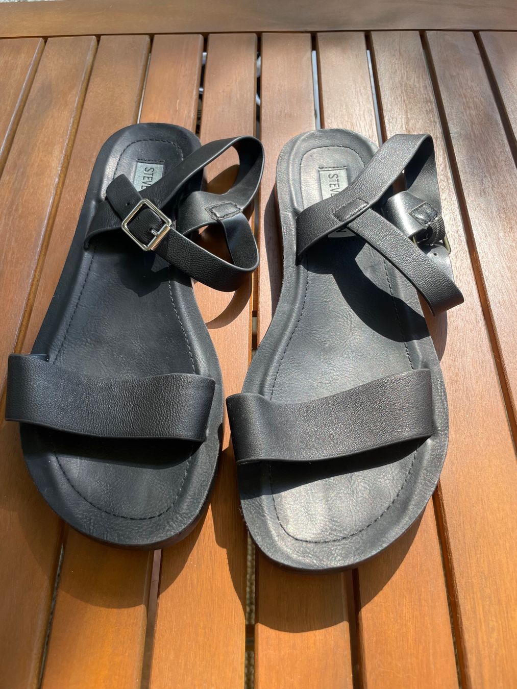 Steve Madden Scarpe da donna: Steve Madden Sandalen Schwarz Gr. 39 – Usato da Niederwangen BE venduto da m_s13
