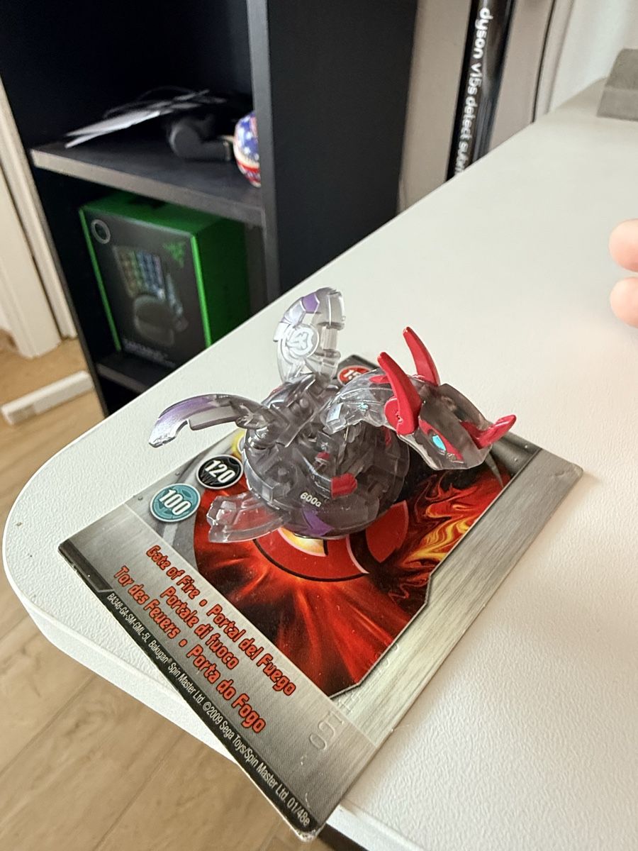 Spielzeuge: Hyper Dragonoid translucide 600g – Gebraucht aus Pomy von Asw.luxury 1