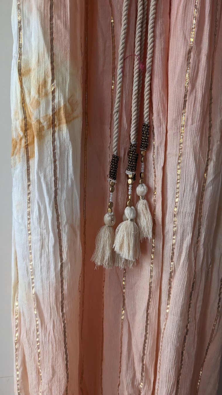 Kleider: Boho Kleid fabrikneu mit Glitzer, Kordeln, Batik, onesize – Neu und originalverpackt aus Belp von Sunny132 3