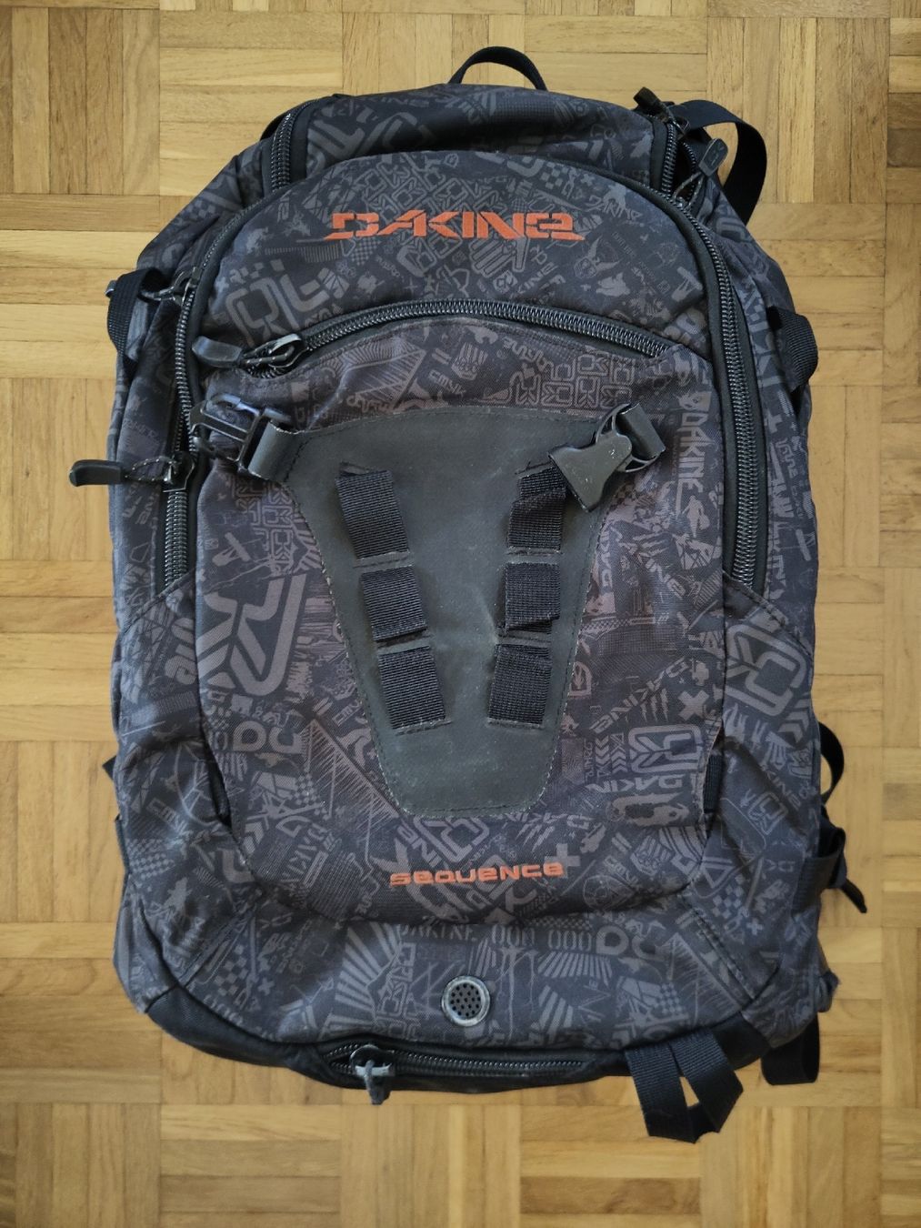 Dakine Zaini: Dakine Fotorucksack – Usato da Zürich venduto da Romanschmitz