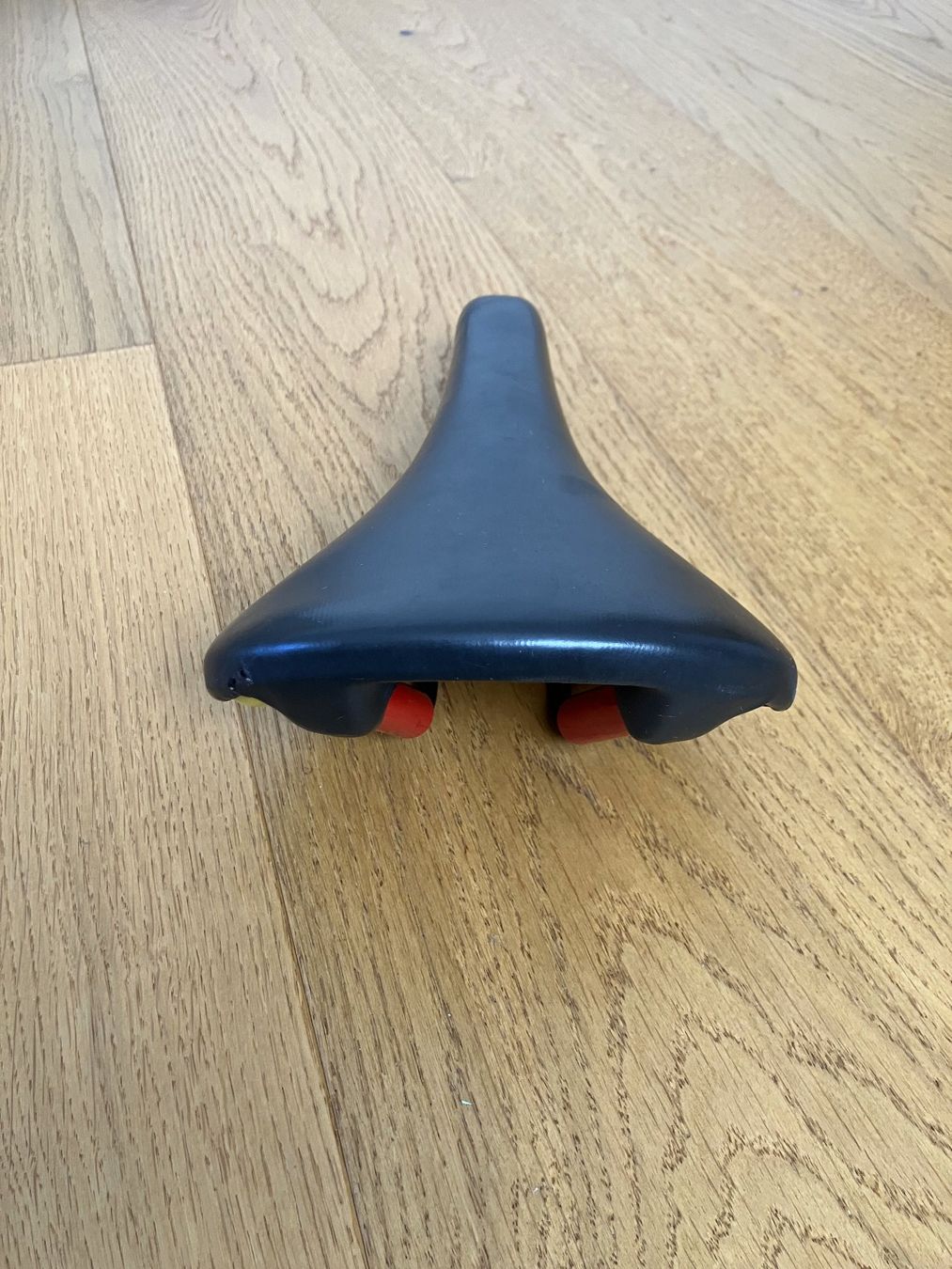 Pezzi di ricambio: Selle Italia Alpine Kult – Usato da Obermumpf venduto da Estrela67 4