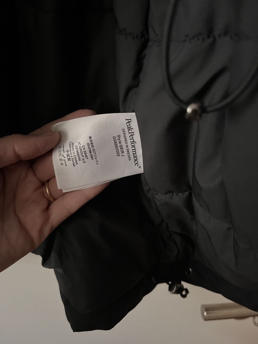 Peak Performance Vestes: Peak Performance Winterjacke – D'occasion à Basel par lisa.schulze 3