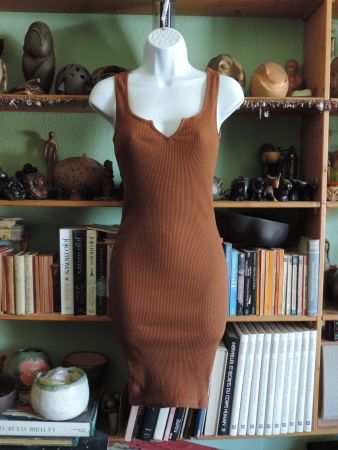 robe moulante brun camel
