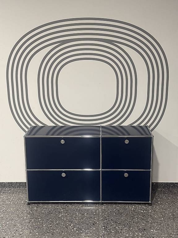Scaffali: USM Haller Sideboard Stahlblau – Usato da Glattbrugg venduto da q-aderdesign