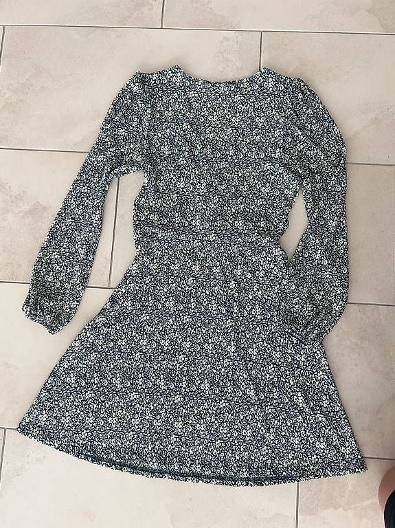 Vestiti: Kleid – Usato da Schwerzenbach venduto da nic_zt5r 3