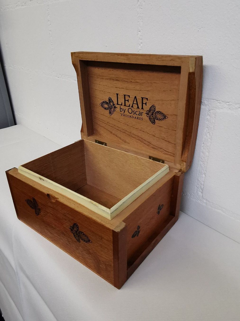Transportkisten: Kleine Holztruhe Kiste Box – Gebraucht aus Wetzikon ZH von Tothart 4