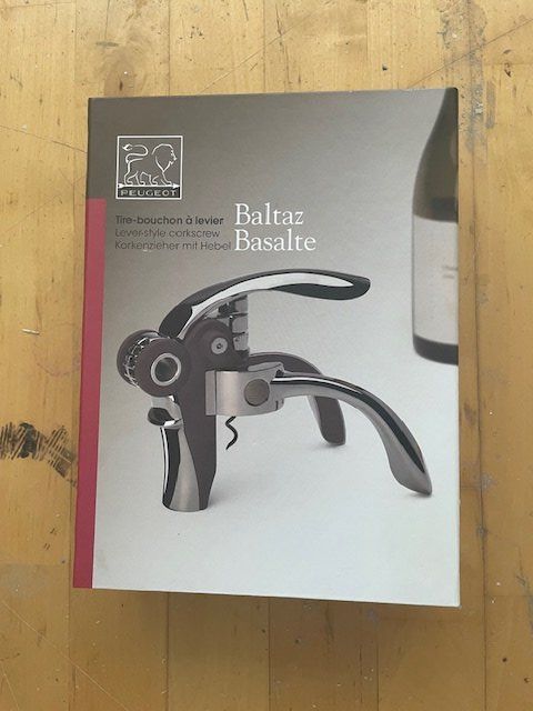 Peugeot Apribottiglie & Tappi per chiusura: Korkenzieher mit Hebel – Usato da Ebikon venduto da Blueairoplane