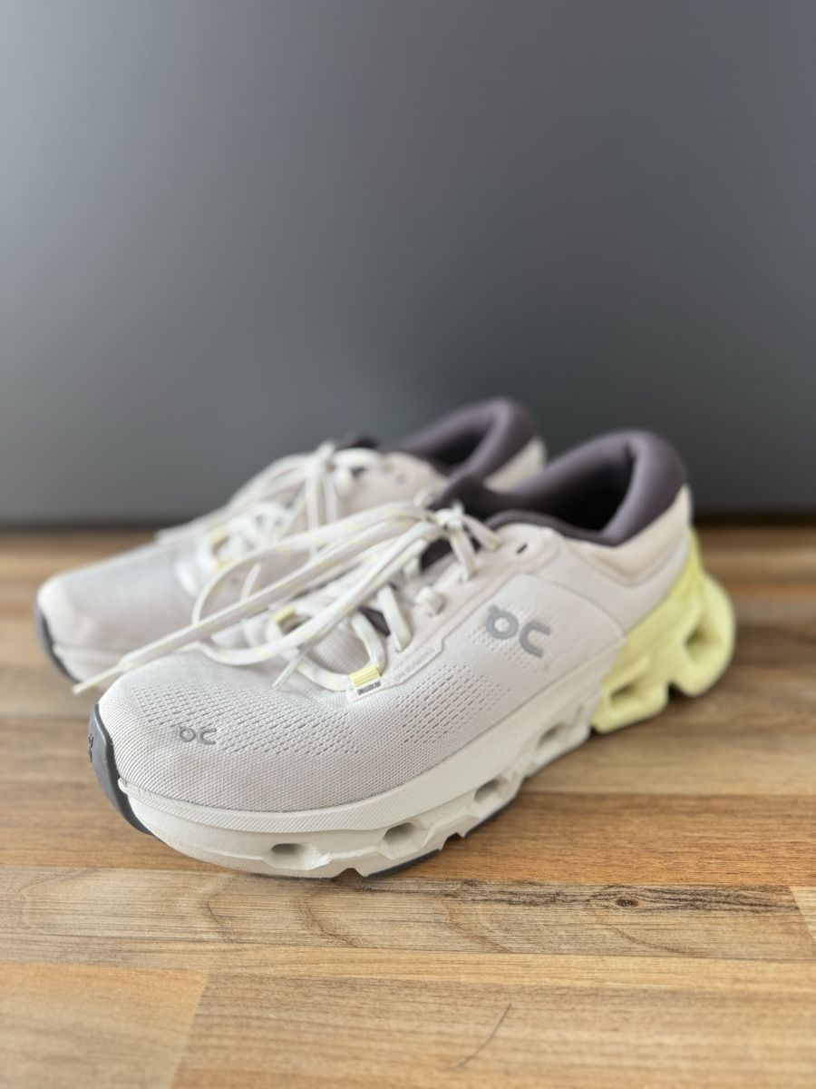 On Scarpe da uomo: On Cloudflyer – Usato da Buchs AG venduto da MiWeFe17