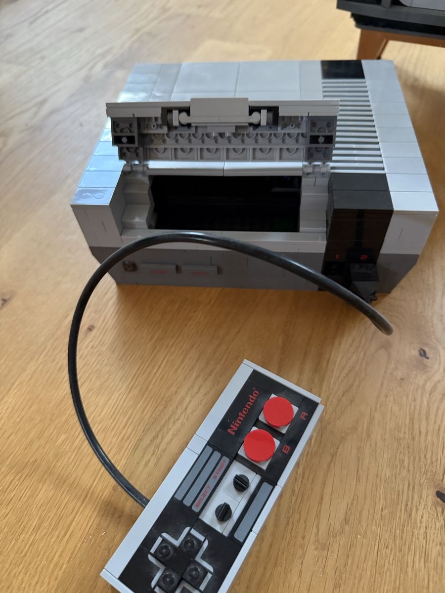Lego Jeux de construction: Lego 71374 Nintendo NES – D'occasion à Münchringen par Thisuruf 4