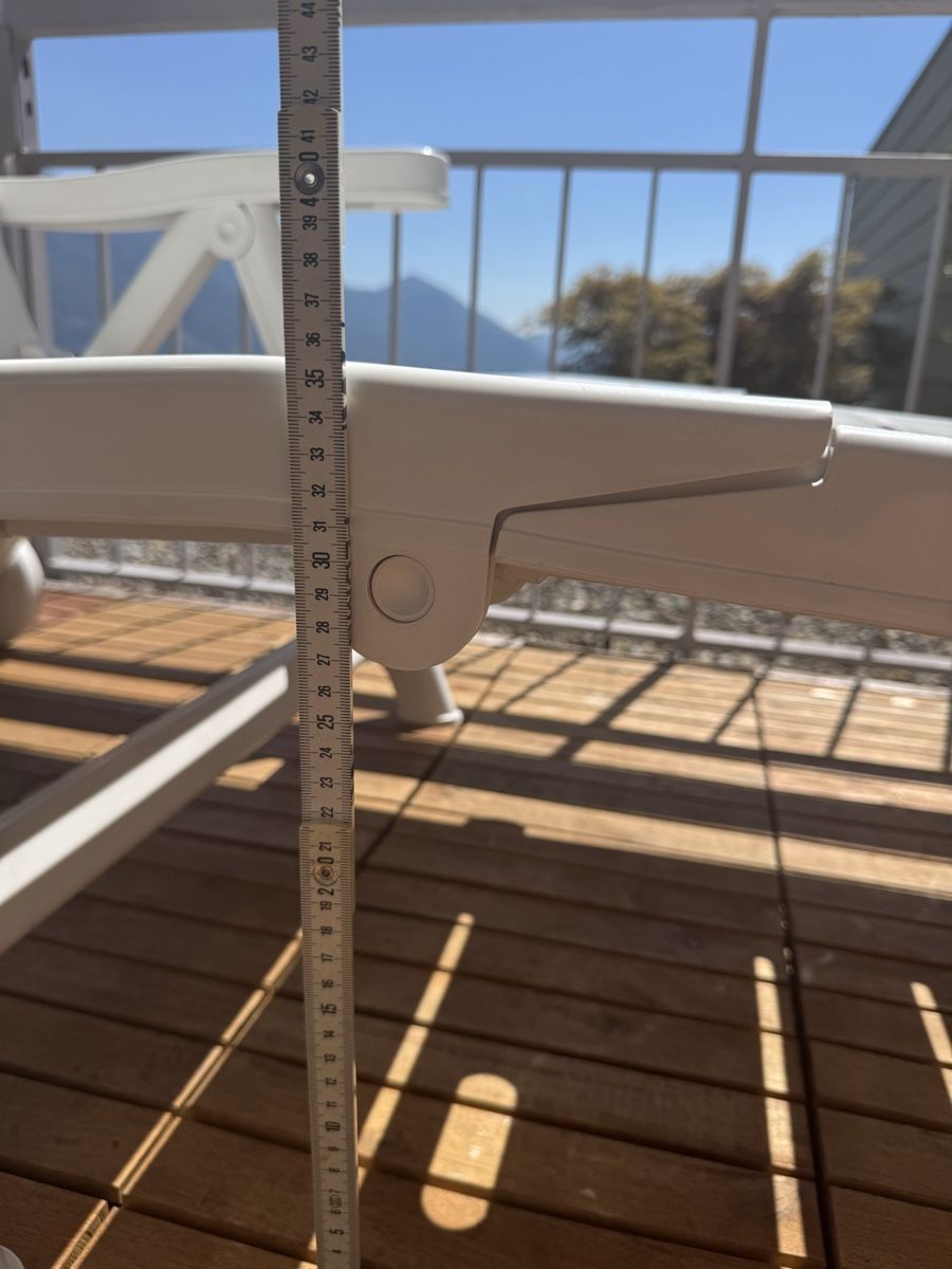 Chaises longues: Sonnenliege weiss – D'occasion à Farnern par allthingspreloved 5