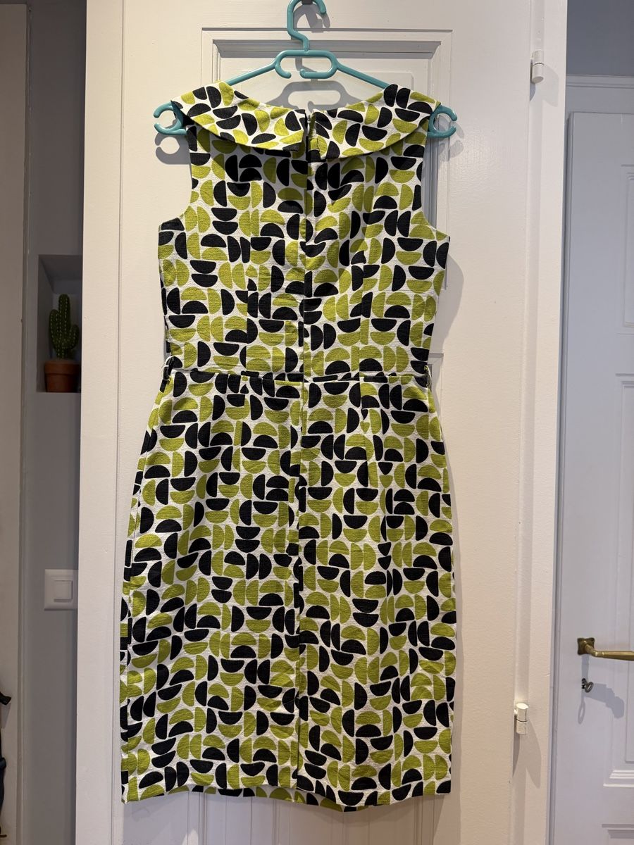Vestiti: Vintage printed dress size 38 – Usato da Genève venduto da jud_xrl8 1