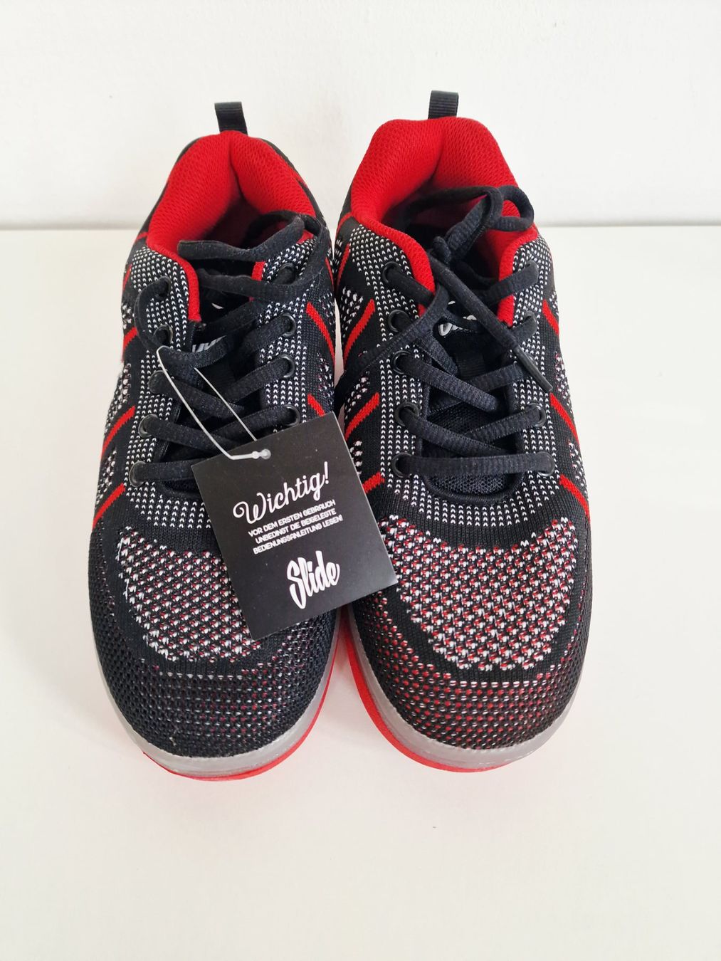 Schuhe für Jungen: Neue Kinder Roller Slide Sneaker Gr. 33 – Gebraucht aus Hallau von CHACLA 1
