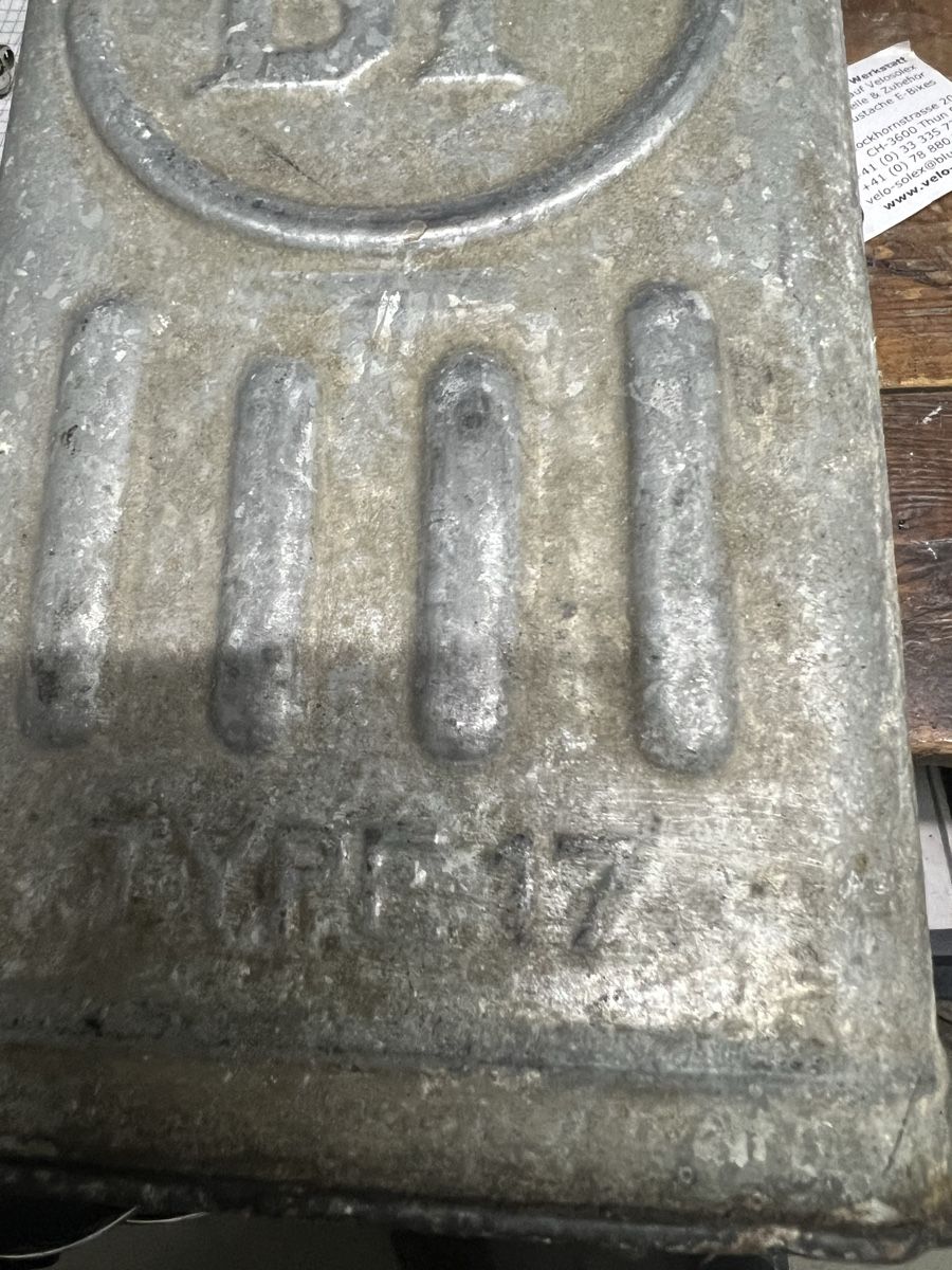 Benzinkanister: Blechkanister BP Type 17  5 Liter gebraucht – Gebraucht aus Wolhusen von Wuermi9 2